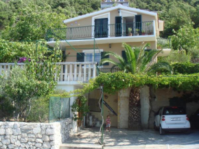 Holiday house with a parking space Pisak, Omis - 18432